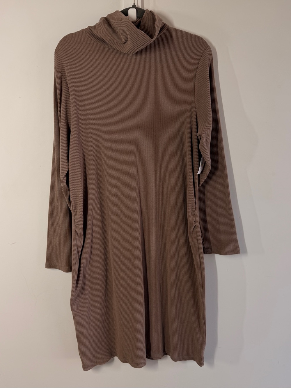 Old Navy Maternity Ribbed Turtleneck Midi Dress Brown XXL Minimalist Chic Comfy